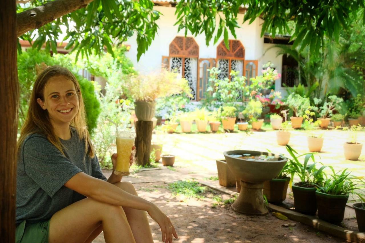 Golden Rainbow Guest House Dambulla Extérieur photo