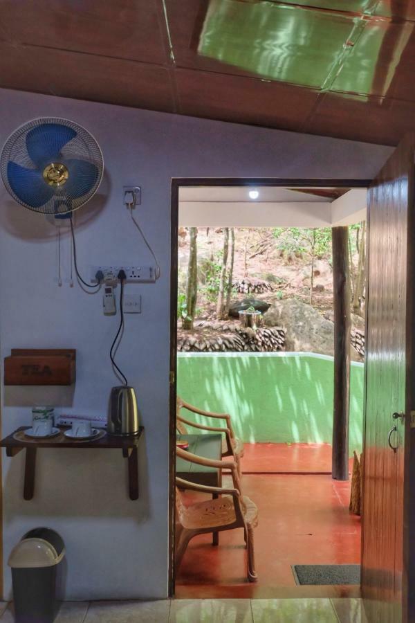 Golden Rainbow Guest House Dambulla Extérieur photo